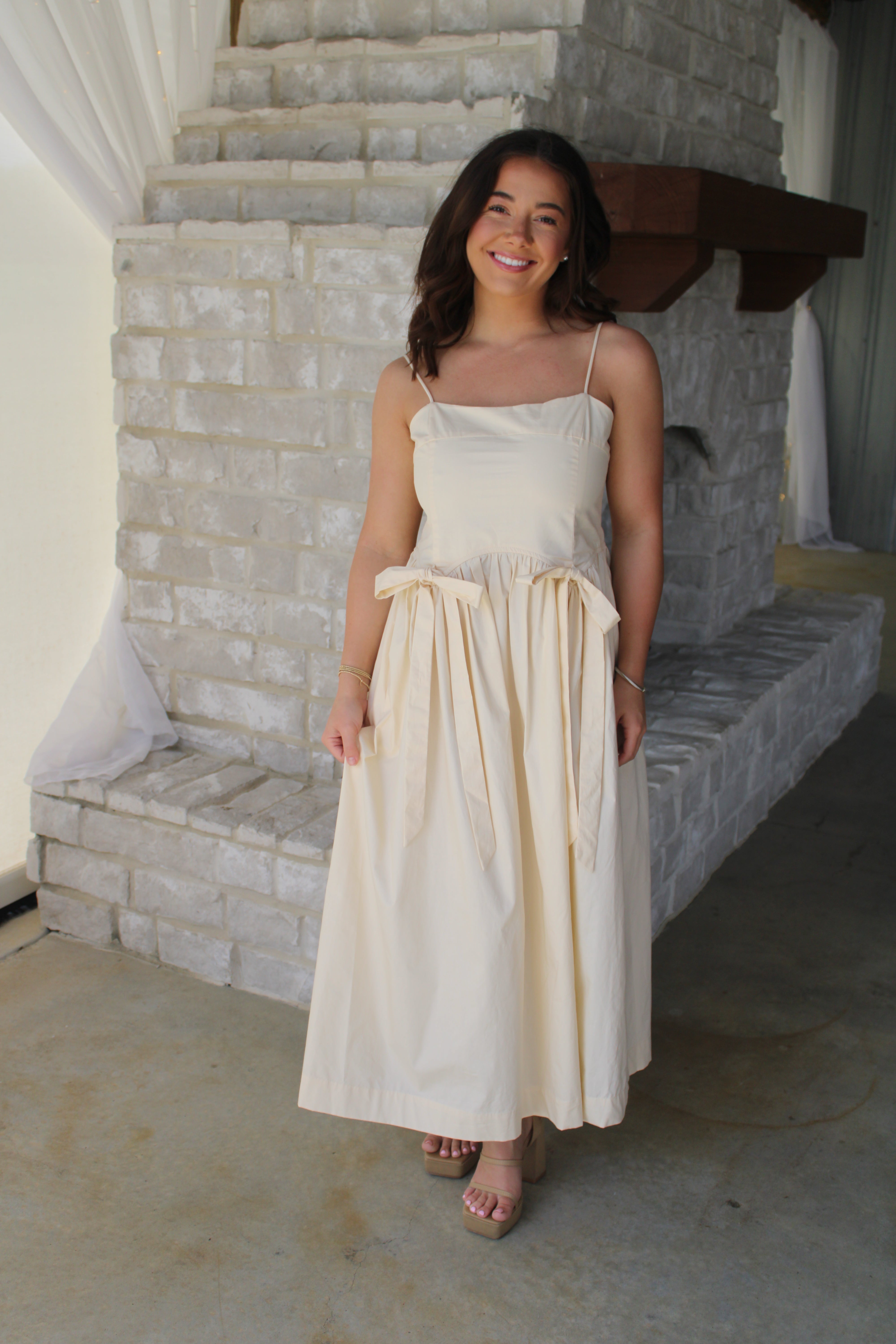 Cream Midi Dress Willella's Boutique Cream Midi Dress Willella's Boutique